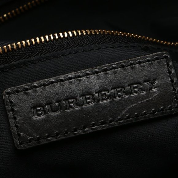 Burberry Marlow in Red Check Canvas - Picture 7 of 8